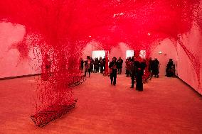 Chiharu Shiota Exhibition - Paris