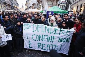 Matteo Salvini Meets The Citizens At The Gazebo Of The Lega In Milan