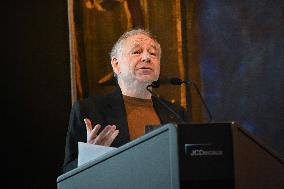 Launch of the UN-JCDecaux Campaign - Neuilly-sur-Seine