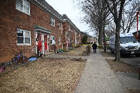 Body Of Man Found Stuffed In Garbage Bags In An Apartment In Kew Gardens Hills Queens New York City