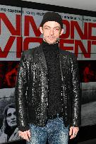 Preview of the film Un Monde Violent in Paris FA