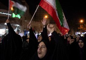 Iran-Celebrating Israel And Hamas Ceasefire