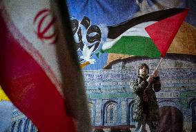 Iran-Celebrating Israel And Hamas Ceasefire