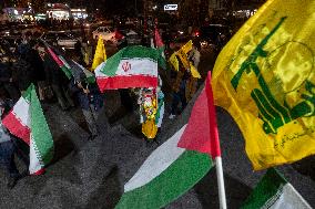 Iran-Celebrating Israel And Hamas Ceasefire