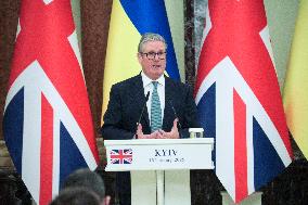 Ukraine and UK sign agreement on centennial partnership