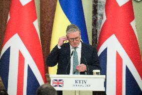 Ukraine and UK sign agreement on centennial partnership