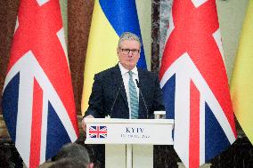 Ukraine and UK sign agreement on centennial partnership