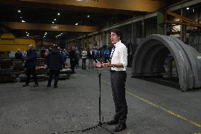 Justin Trudeau Meets with Unifor Local 444 in Windsor - Canada