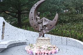 CoCo Lee Statue Unveiling Ceremony in Taipei