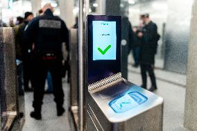 Illustration of the Parisian metro station Villejuif Gustave Roussy - Villejuif AJ