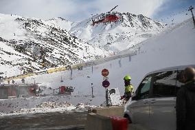 Ski Lift Collapse In Spain Injures At Least 30 People - Spain