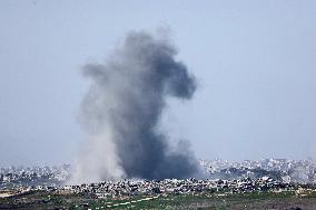 Heavy smoke rises over north Gaza a day before ceasefire