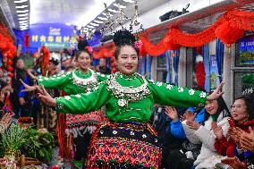 Amazing Slow Train Village Gala - China