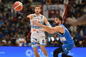 BASKET - Serie A - Napolibasket vs Banco di Sardegna Sassari