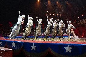 NO TABLOIDS: 47th International Circus Festival -Monte-Carlo