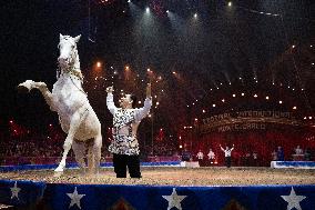 NO TABLOIDS: 47th International Circus Festival -Monte-Carlo