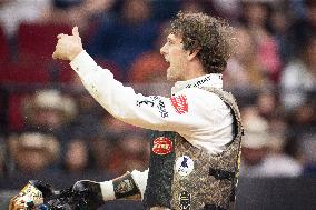 Michelob Ultra PBR: Unleash The Beast At Houston Toyota Center