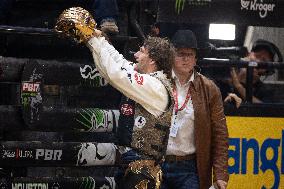 Michelob Ultra PBR: Unleash The Beast At Houston Toyota Center