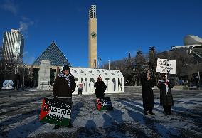 Palestinian Community In Edmonton Celebrates Israel-Hamas Ceasefire In -25C Cold