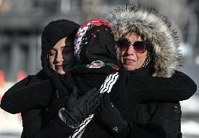 Palestinian Community In Edmonton Celebrates Israel-Hamas Ceasefire In -25C Cold