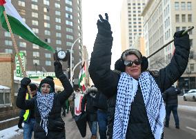 Palestinian Community In Edmonton Celebrates Israel-Hamas Ceasefire In -25C Cold