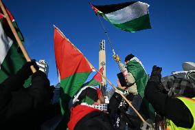 Palestinian Community In Edmonton Celebrates Israel-Hamas Ceasefire In -25C Cold