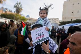 Displaced Residents Return To Their Homes After Over A Year Of Conflic - Gaza