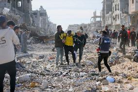 Displaced Residents Return To Their Homes After Over A Year Of Conflic - Gaza