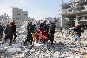 Displaced Residents Return To Their Homes After Over A Year Of Conflic - Gaza