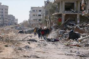 Displaced Residents Return To Their Homes After Over A Year Of Conflic - Gaza