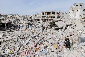 Displaced Residents Return To Their Homes After Over A Year Of Conflic - Gaza