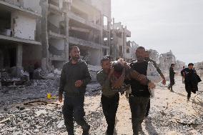 Displaced Residents Return To Their Homes After Over A Year Of Conflic - Gaza
