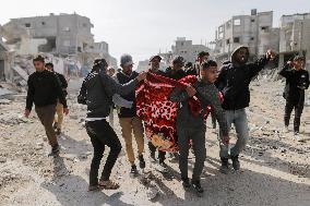 Displaced Residents Return To Their Homes After Over A Year Of Conflic - Gaza
