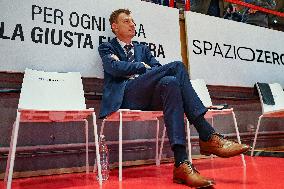Estra Pistoia Basket v Openjobmetis Varese - Basket Serie A