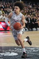 Basketball - La Rochelle V Paris