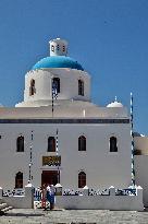 Daily Life On Santorini Island