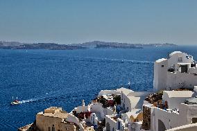 Daily Life On Santorini Island