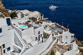 Daily Life On Santorini Island