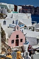 Daily Life On Santorini Island