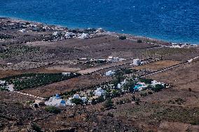 Daily Life On Santorini Island