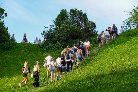 Olympic Mountain In Munich For Free Concert Experience