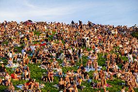 Olympic Mountain In Munich For Free Concert Experience