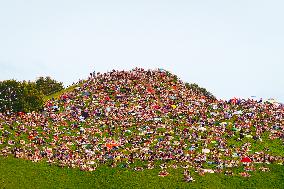 Olympic Mountain In Munich For Free Concert Experience