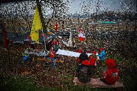 MOTORI - Formula 1 - Tifosi della Ferrari per la prima di Lewis Hamilton sulla Rossa