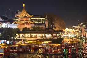 39th Qinhuai Lantern Fair Began in Nanjing