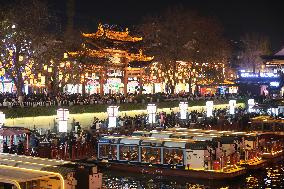 39th Qinhuai Lantern Fair Began in Nanjing