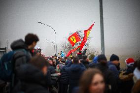 MOTORI - Formula 1 - Ferrari supporters for the first time of Lewis Hamilton on Ferrari F1