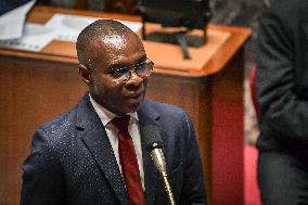 Questions to the government at the National Assembly in Paris FA