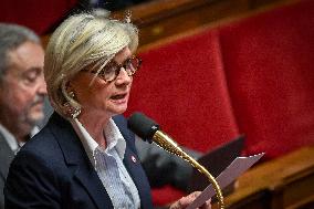 Questions to the government at the National Assembly in Paris FA