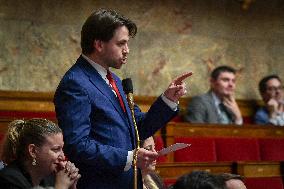 Questions to the government at the National Assembly in Paris FA